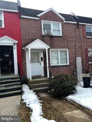 104 RHODES AVE, Collingdale, PA 19023