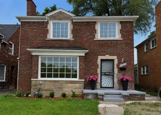 17321 Santa Rosa Drive, Detroit, MI 48221