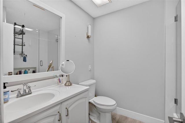 3331 Farragut Street 8d, Hollywood, FL 33021