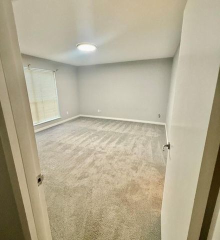 7655 S Braeswood Boulevard 45, Houston, TX 77071
