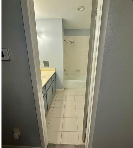 7655 S Braeswood Boulevard 45, Houston, TX 77071