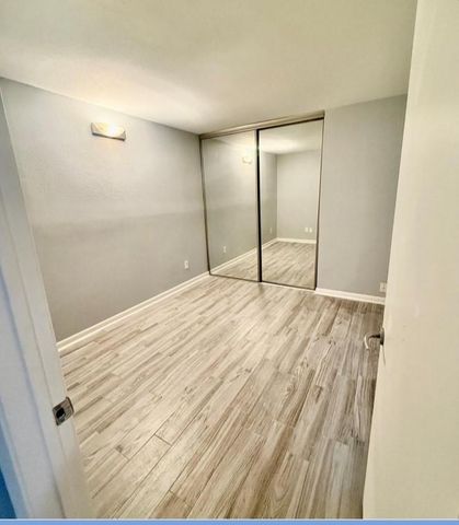 7655 S Braeswood Boulevard 45, Houston, TX 77071