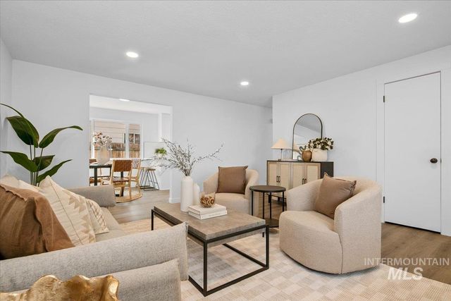 520 Harmon Way, Middleton, ID 83644