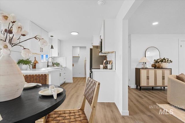 520 Harmon Way, Middleton, ID 83644