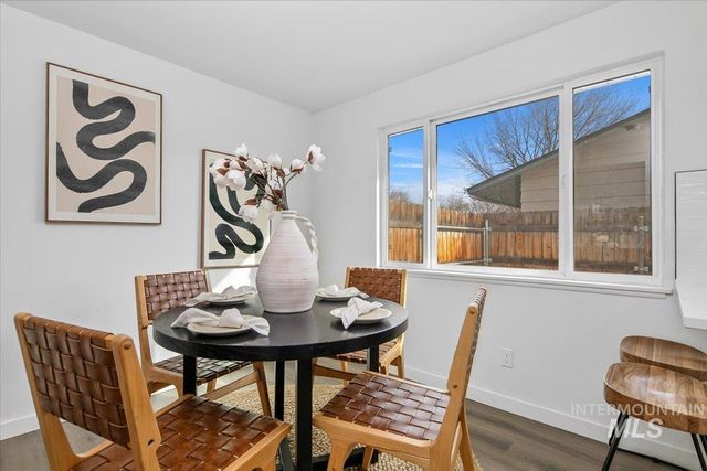 520 Harmon Way, Middleton, ID 83644