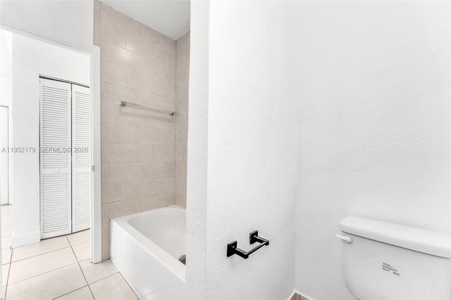 1930 NW 184th St, Miami Gardens, FL 33056