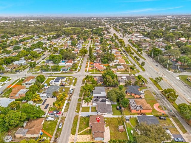 1930 NW 184th St, Miami Gardens, FL 33056