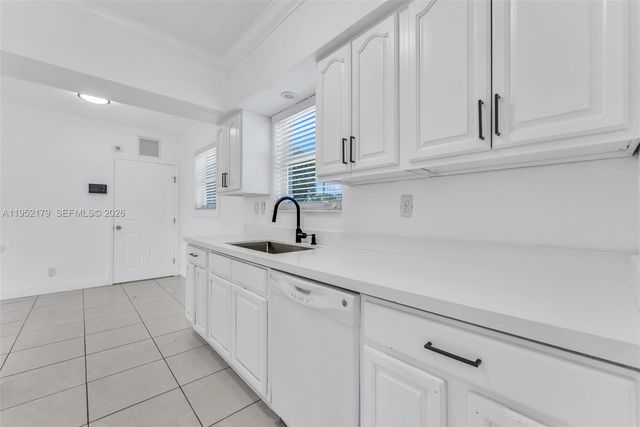 1930 NW 184th St, Miami Gardens, FL 33056