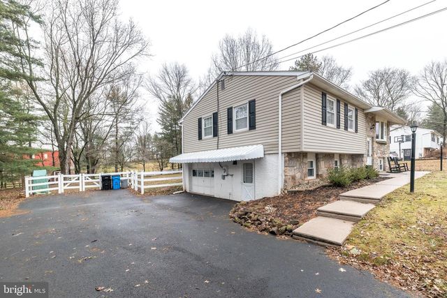 244 HARLEY RD, Pottstown, PA 19465