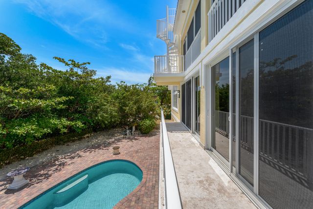 205 Stirrup Key Boulevard, Marathon, FL 33050