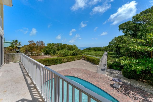 205 Stirrup Key Boulevard, Marathon, FL 33050