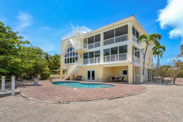 205 Stirrup Key Boulevard, Marathon, FL 33050