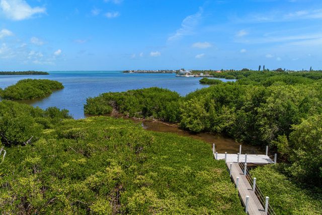 205 Stirrup Key Boulevard, Marathon, FL 33050