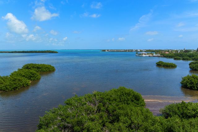 205 Stirrup Key Boulevard, Marathon, FL 33050