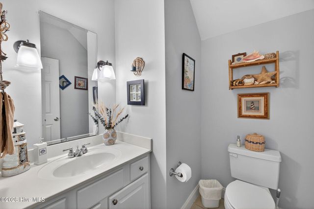 100 Painted Bunting Court, Hampstead, NC 28443