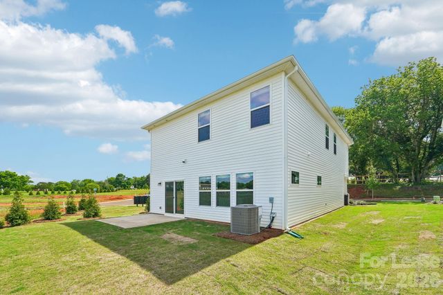 1852 Wrenley Drive, Newton, NC 28658