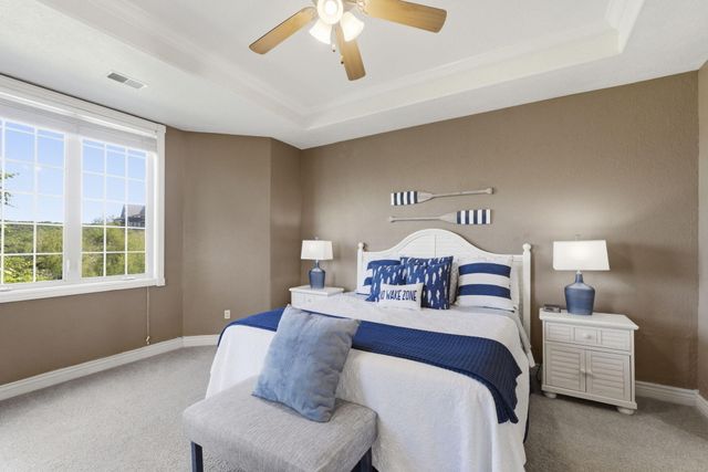 47 Stone Cliff Circle 1, Indian Point, MO 65616