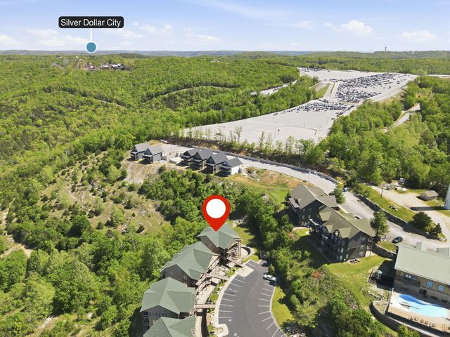 47 Stone Cliff Circle 1, Indian Point, MO 65616