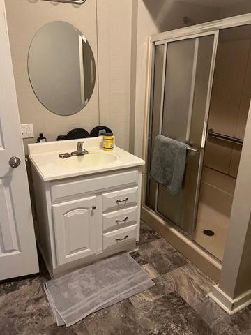 150 Lake Wildwood Drive, Macon, GA 31220