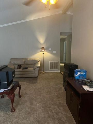 150 Lake Wildwood Drive, Macon, GA 31220