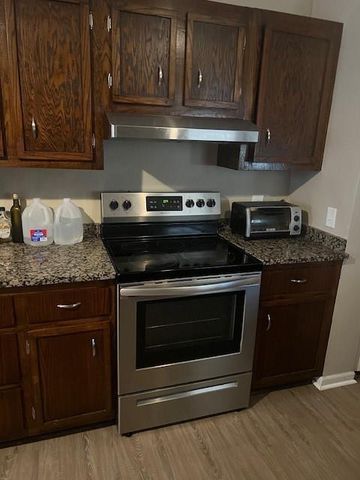 150 Lake Wildwood Drive, Macon, GA 31220