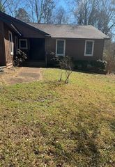 150 Lake Wildwood Drive, Macon, GA 31220