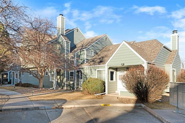 1919 S Balsam Street, Lakewood, CO 80227