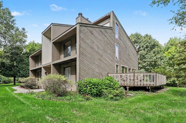 78718 Pearl Drive, Bruce Twp, MI 48065