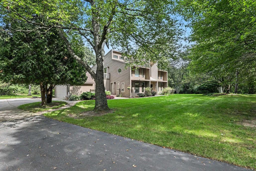 78718 Pearl Drive, Bruce Twp, MI 48065