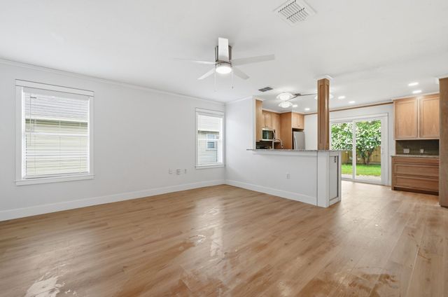 1621 Coriander DR, Austin, TX 78741