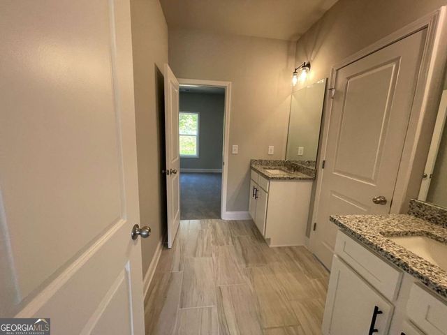 237 Cherokee Rose Lane, Hoschton, GA 30548