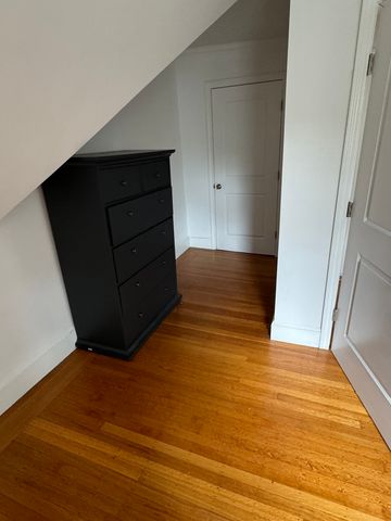 1798 Beacon St. 3, Brookline, MA 02445