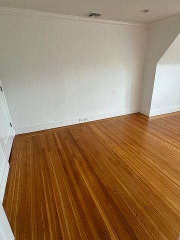 1798 Beacon St. 3, Brookline, MA 02445
