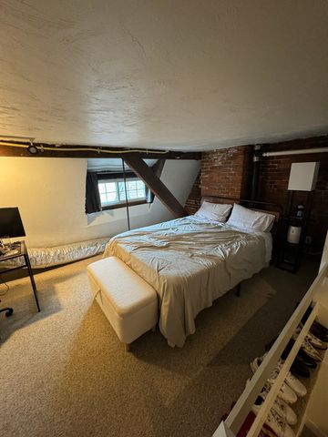 1798 Beacon St. 3, Brookline, MA 02445