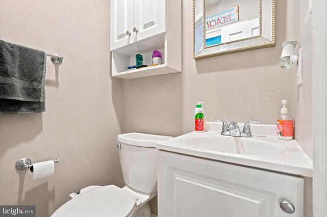 3435 VINTON RD, Philadelphia, PA 19154