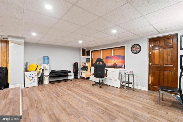 3435 VINTON RD, Philadelphia, PA 19154