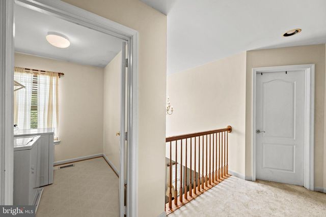 4036 LOMAR DR, Mount Airy, MD 21771