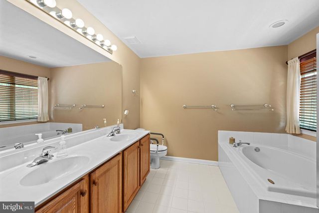 4036 LOMAR DR, Mount Airy, MD 21771