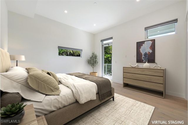 1559 CHESAPEAKE AVE, Naples, FL 34102