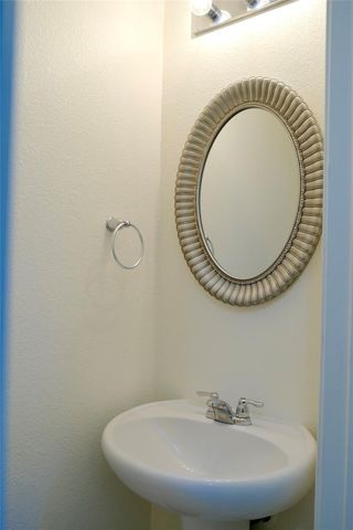 2880 Donnell DR 801, Round Rock, TX 78664
