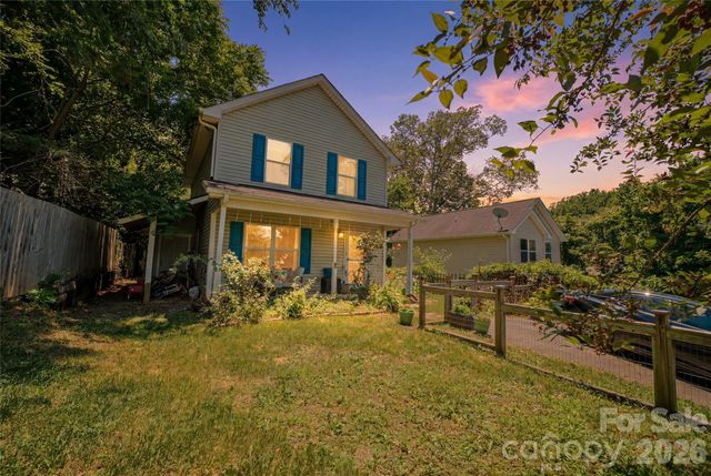 7 Dogwood Lane, Asheville, NC 28803
