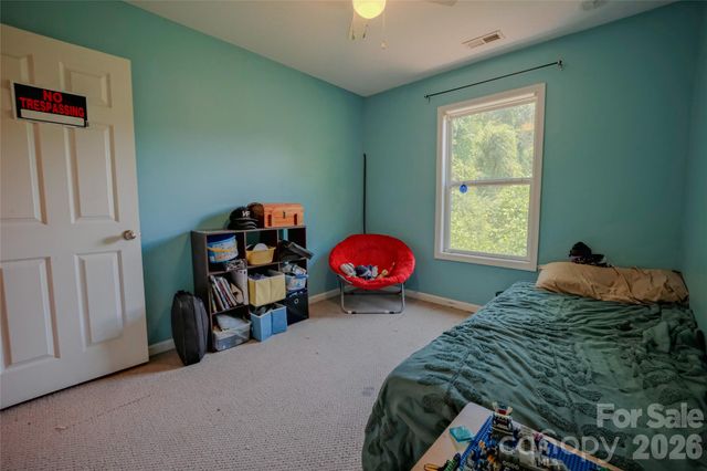 7 Dogwood Lane, Asheville, NC 28803