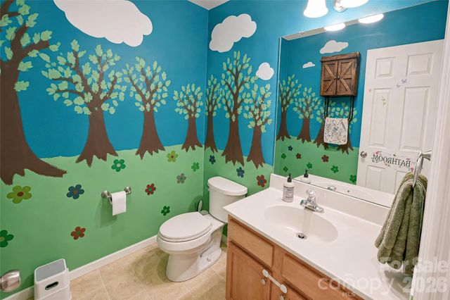 7 Dogwood Lane, Asheville, NC 28803