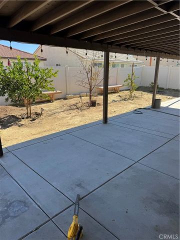 996 Forster, Hemet, CA 92543