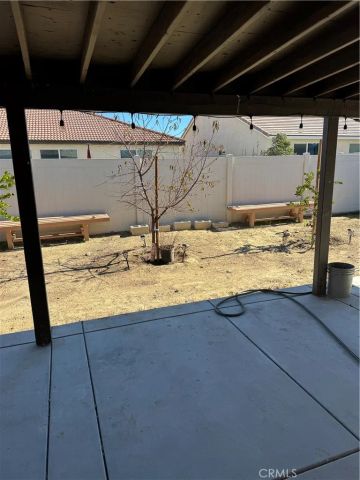 996 Forster, Hemet, CA 92543