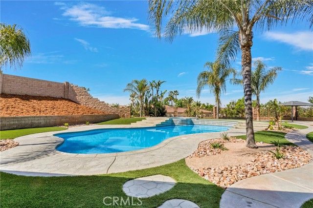 7945 Horizon View Drive, Riverside, CA 92506