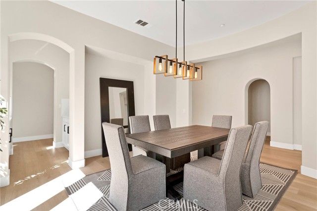 7945 Horizon View Drive, Riverside, CA 92506