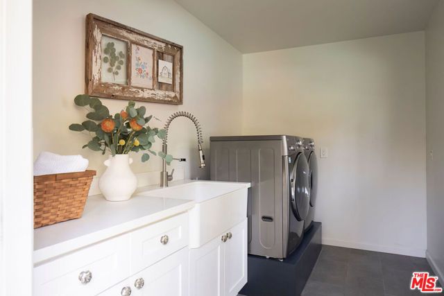 17942 Karen Drive, Los Angeles, CA 91316