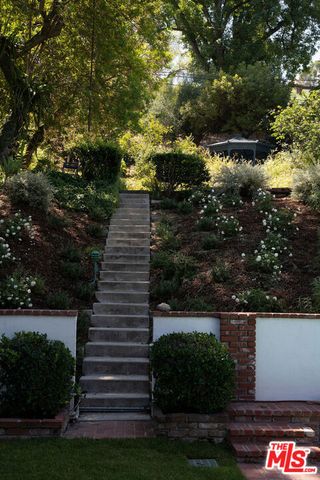 17942 Karen Drive, Los Angeles, CA 91316