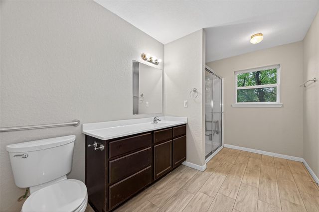 10226 Ella Falls Boulevard, Houston, TX 77038